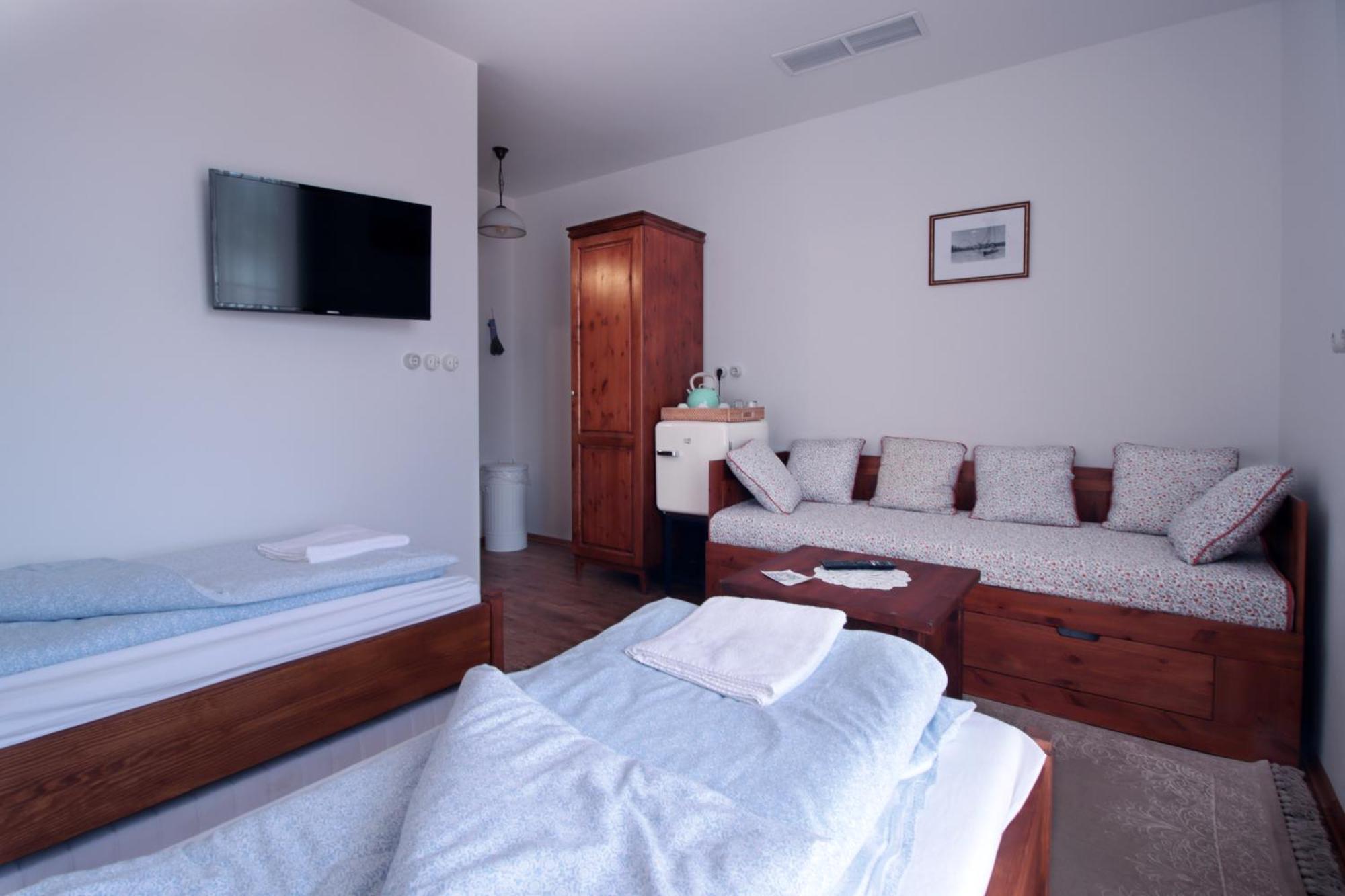 Szazesztendos Reveszhaz Apartman Szigetmonostor エクステリア 写真